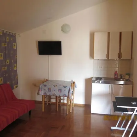 Apartman Studio In With Balcony, Air Condition, Wifi