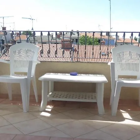 Studio In With Balcony, Air Condition, Wifi *